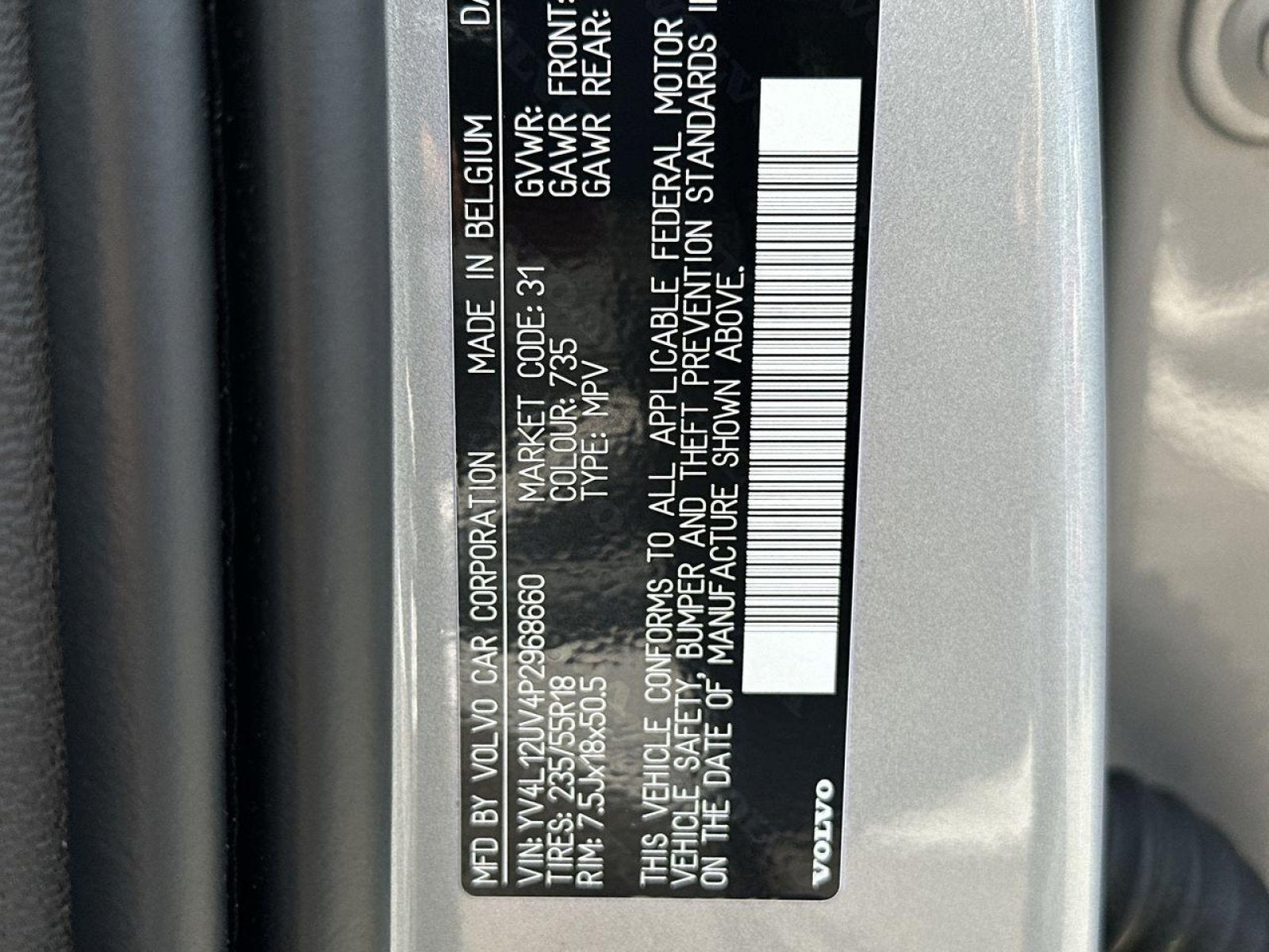2023 Volvo XC40 B5 Core